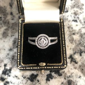 Authentic Pandora sterling sliver ring.